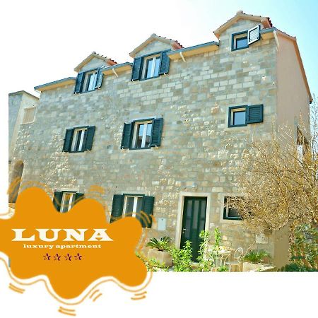 Apartment Luna Postira Kültér fotó